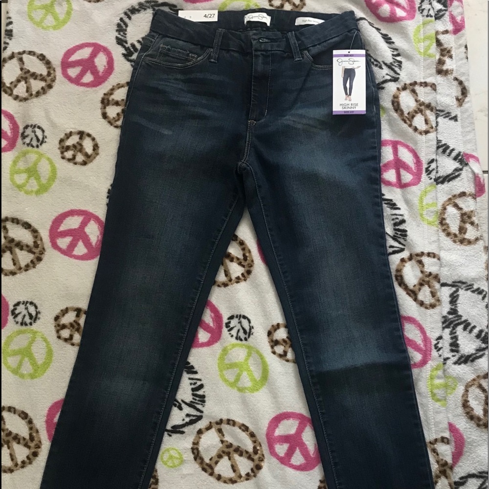 Women’s jeans
